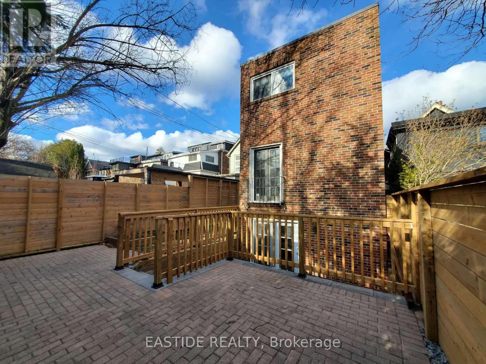 65 Duggan Avenue, Toronto, Ontario  M4V 1Y1 - Photo 28 - C9374561