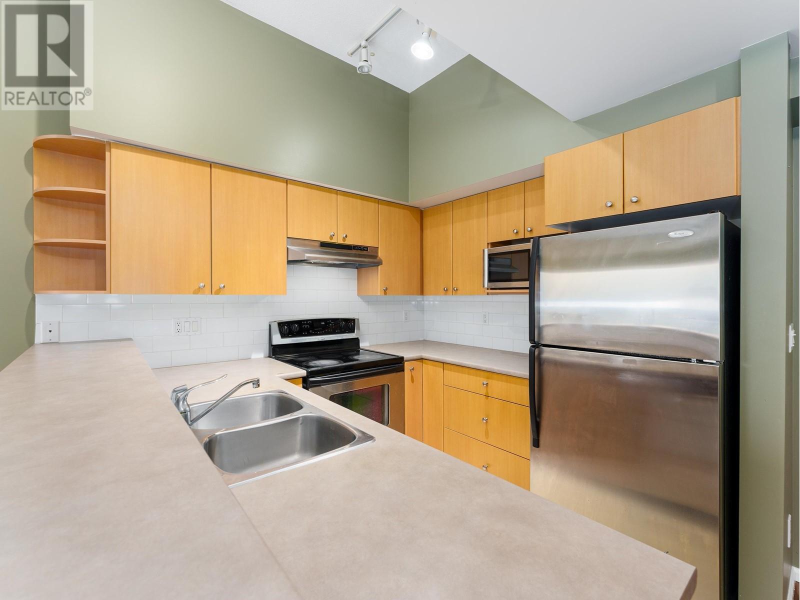 38 7088 17 Avenue, Burnaby, British Columbia  V3N 1K5 - Photo 8 - R2954120