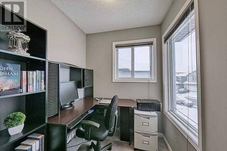 200 Saddlecrest Way Ne, Calgary, Alberta  T3J 5N2 - Photo 27 - A2185106