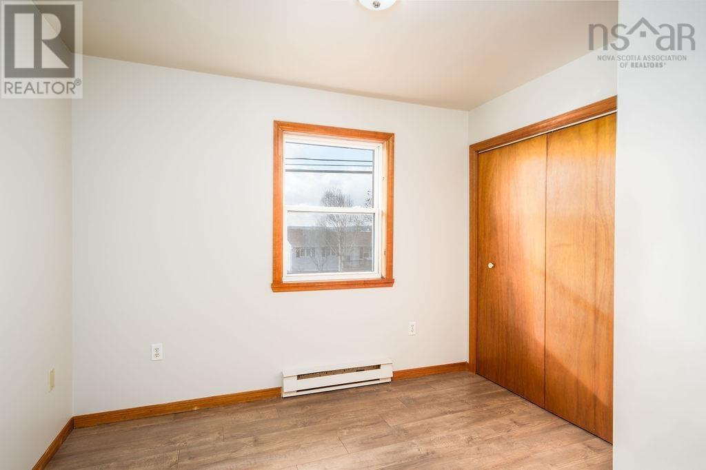704 Queen Street, Port Hawkesbury, Nova Scotia  B9A 2W8 - Photo 10 - 202500456