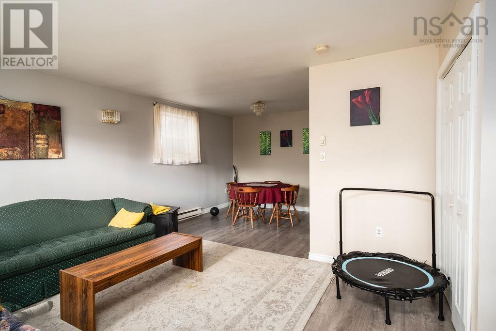 704 Queen Street, Port Hawkesbury, Nova Scotia  B9A 2W8 - Photo 16 - 202500456