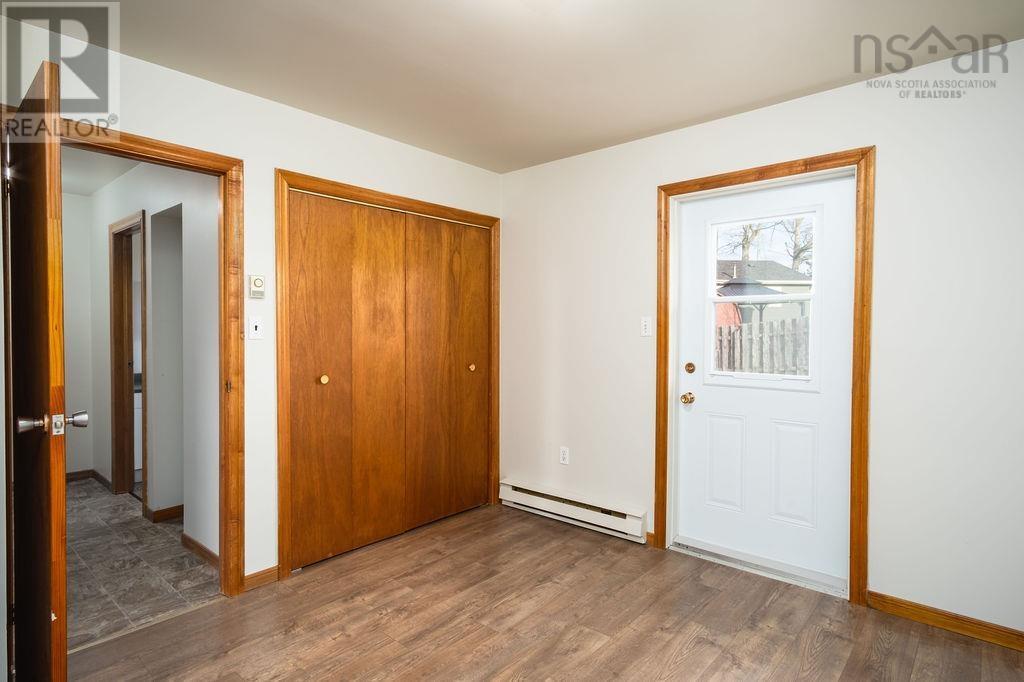 704 Queen Street, Port Hawkesbury, Nova Scotia  B9A 2W8 - Photo 8 - 202500456