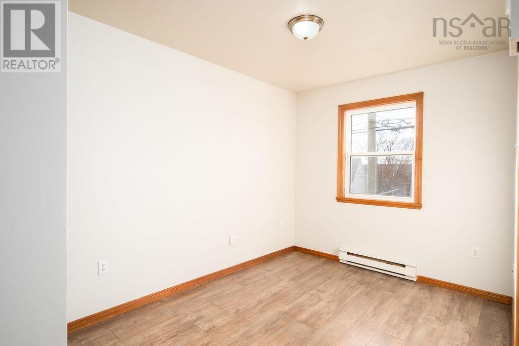 704 Queen Street, Port Hawkesbury, Nova Scotia  B9A 2W8 - Photo 9 - 202500456