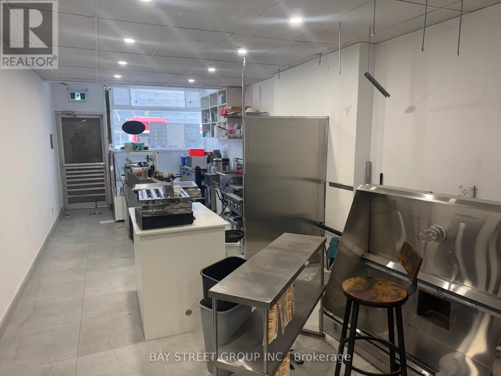 654 Spadina Avenue, Toronto (University), Ontario  M5S 2H7 - Photo 3 - C11914280