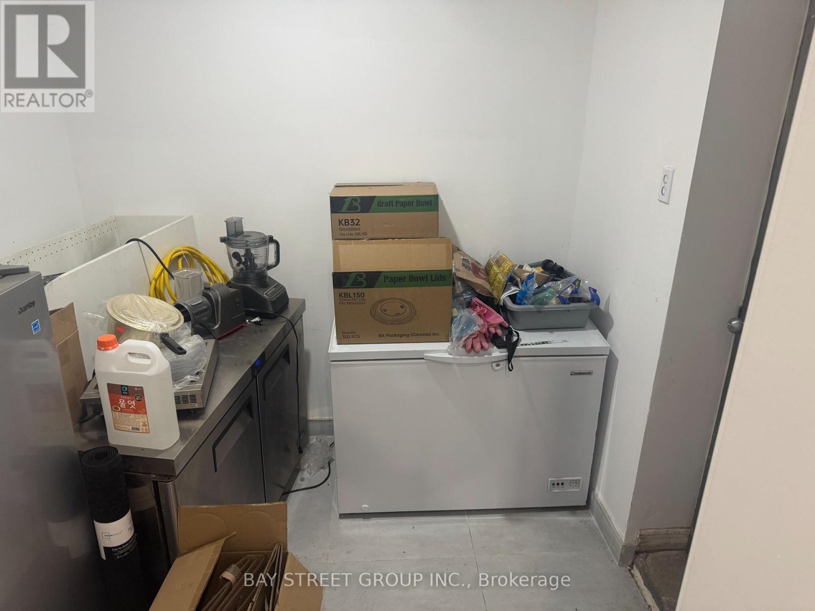 654 Spadina Avenue, Toronto (University), Ontario  M5S 2H7 - Photo 6 - C11914280