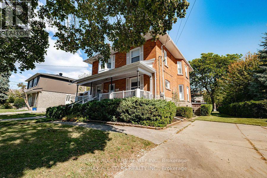 Property at 249 MAIN STREET N image 2
