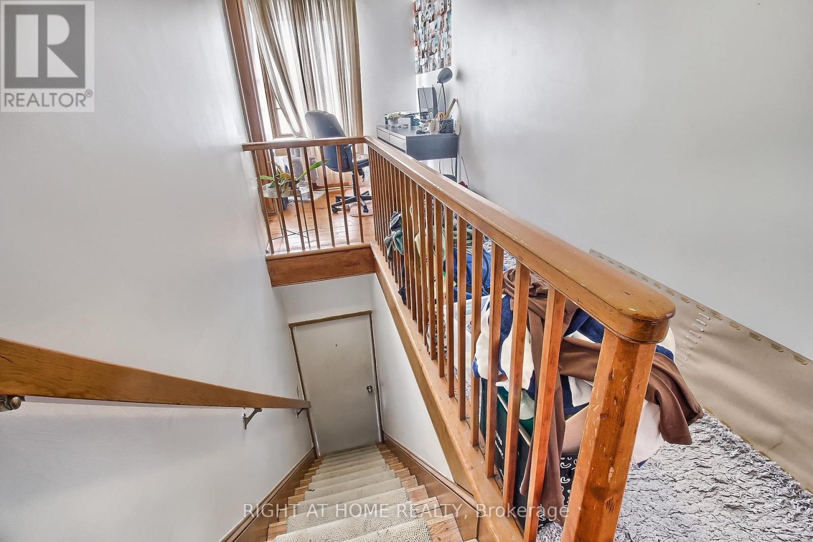 17 Wellington Street E, Aurora, Ontario  L4G 1H4 - Photo 19 - N11914273