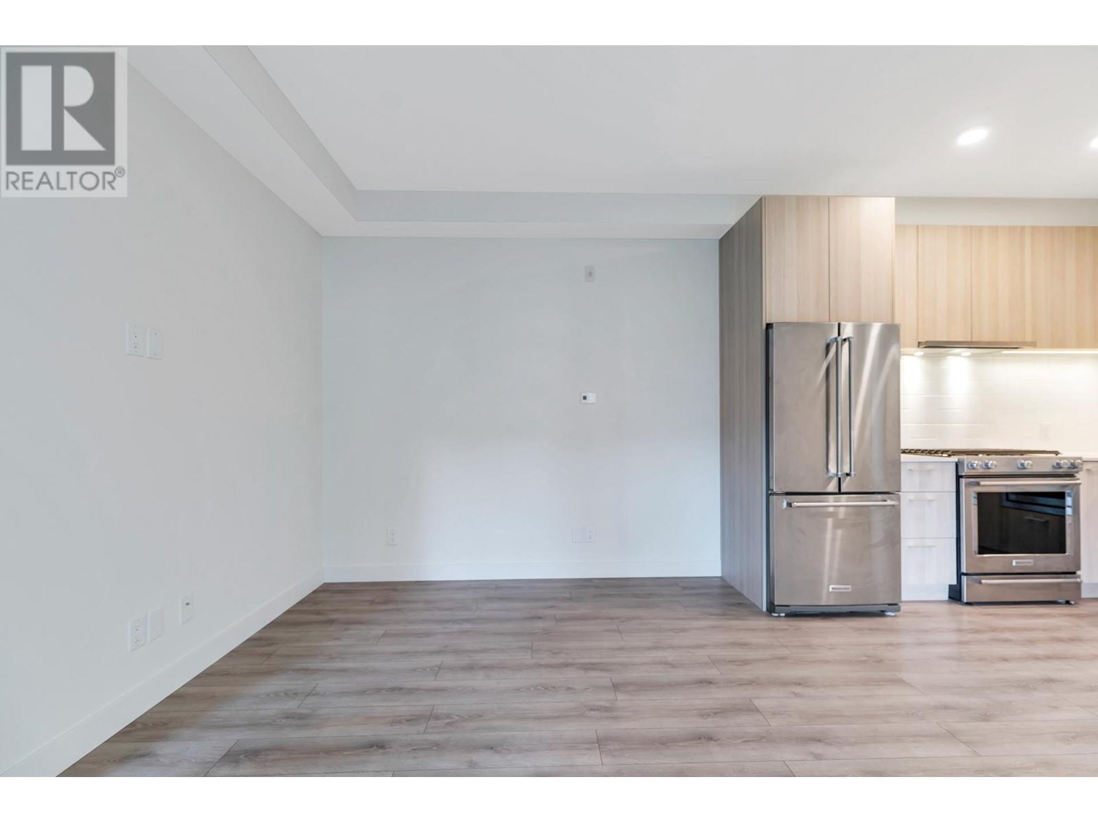 321 735 Anskar Court, Coquitlam, British Columbia  V3J 0L7 - Photo 5 - R2953908