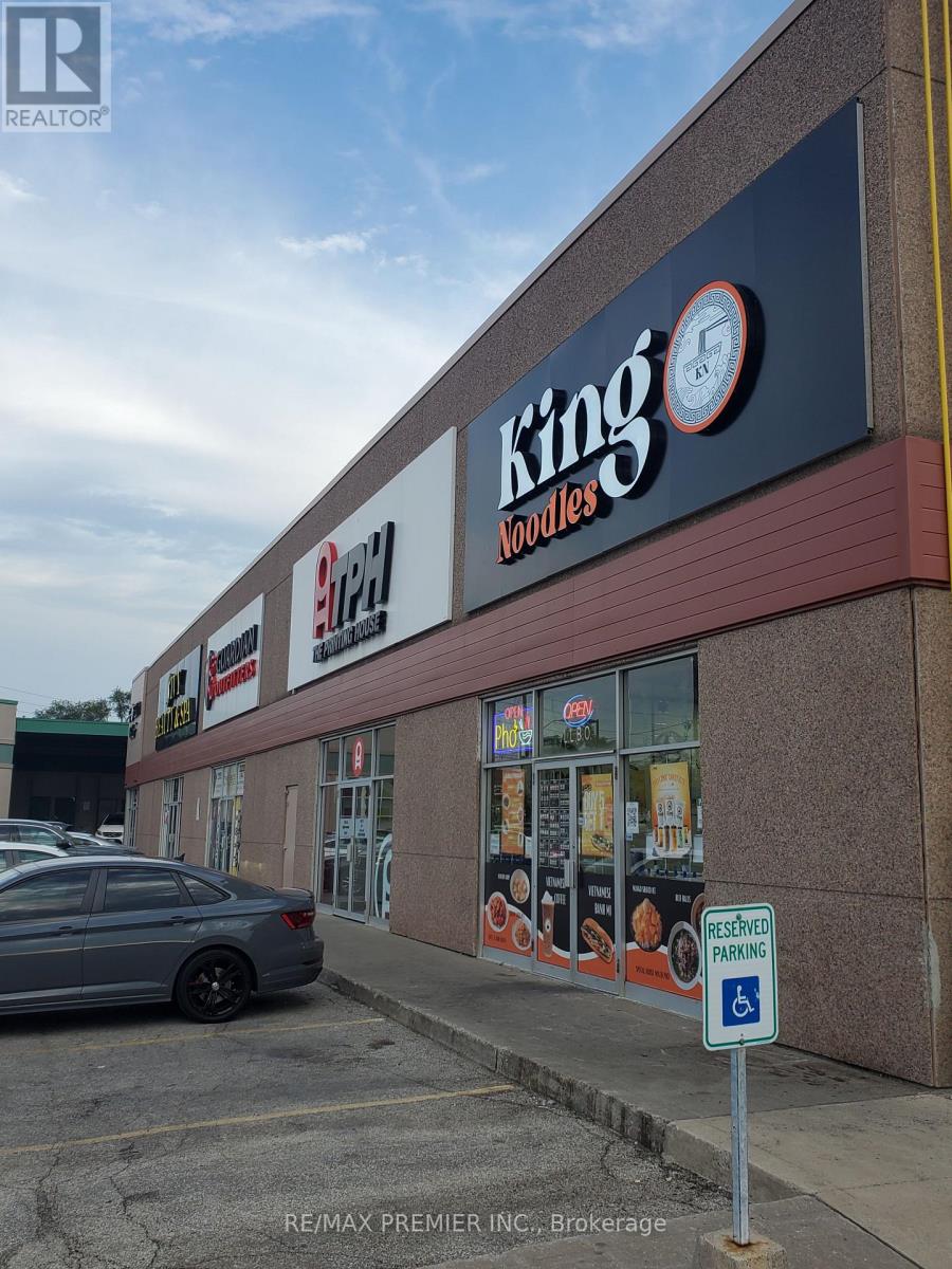 410 - 3200 Dufferin Street, Toronto, Ontario  M6A 2T3 - Photo 10 - W9243130
