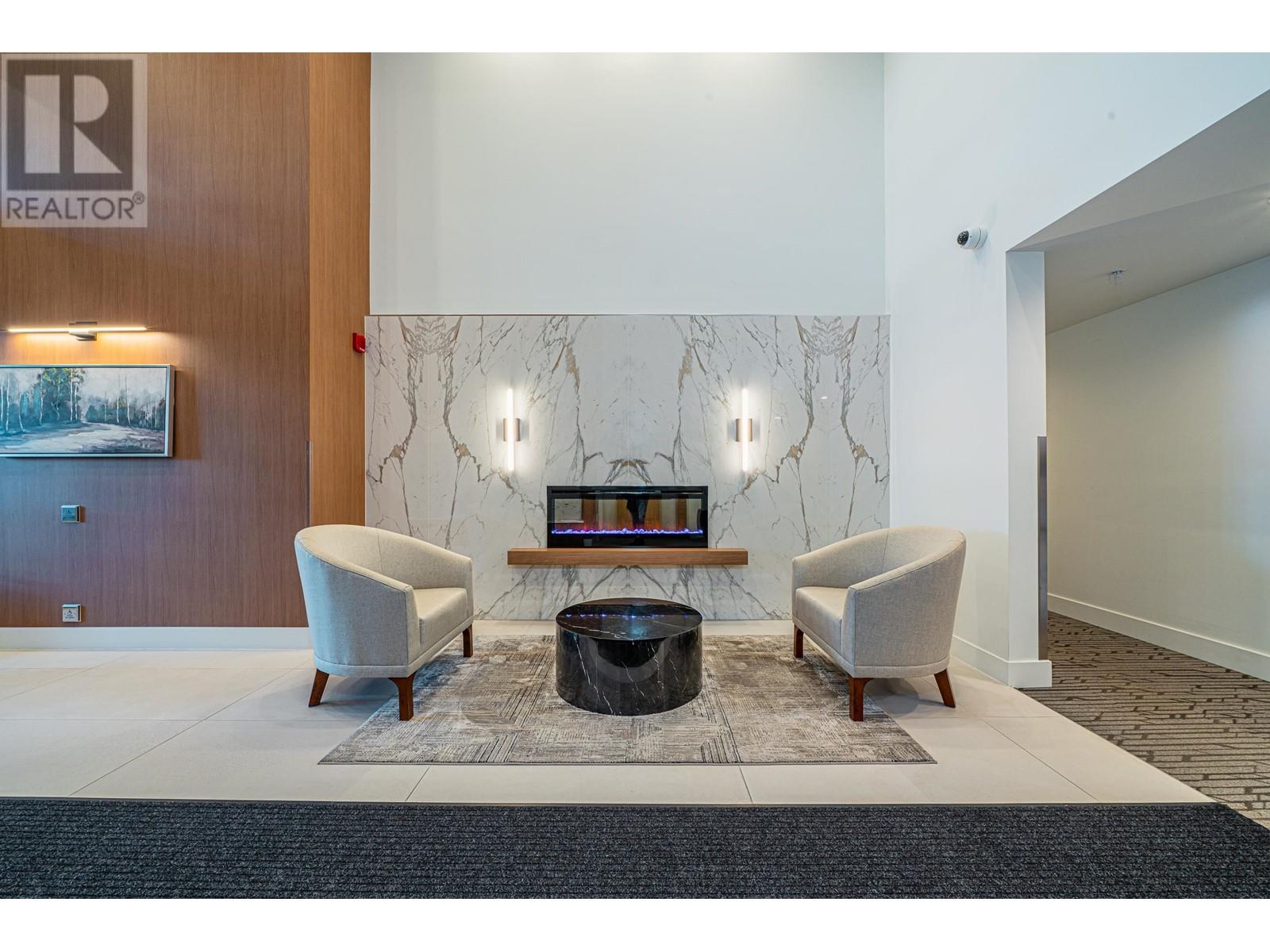 Listing Picture 3 of 28 : 114 7599 15TH STREET, Burnaby / 本拿比 - 魯藝地產 Yvonne Lu Group - MLS Medallion Club Member