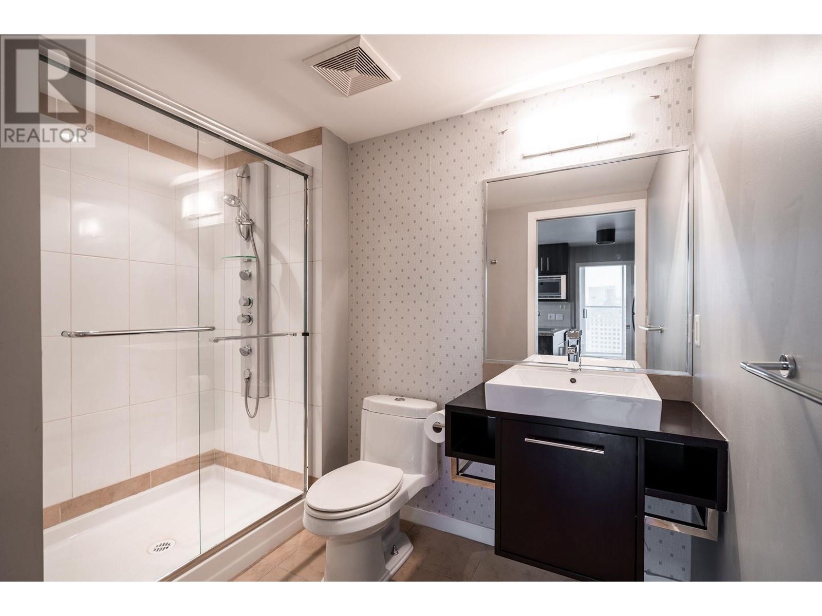 Listing Picture 19 of 40 : 3803 188 KEEFER PLACE, Vancouver / 溫哥華 - 魯藝地產 Yvonne Lu Group - MLS Medallion Club Member