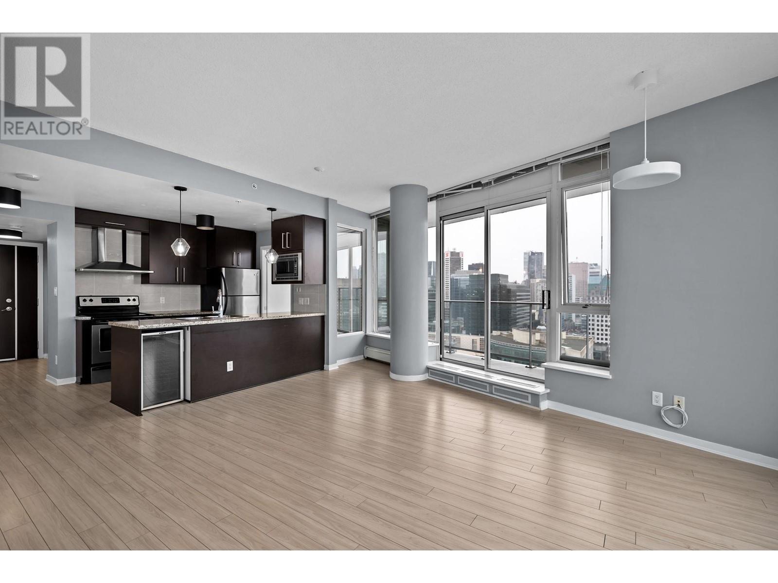 Listing Picture 7 of 40 : 3803 188 KEEFER PLACE, Vancouver / 溫哥華 - 魯藝地產 Yvonne Lu Group - MLS Medallion Club Member