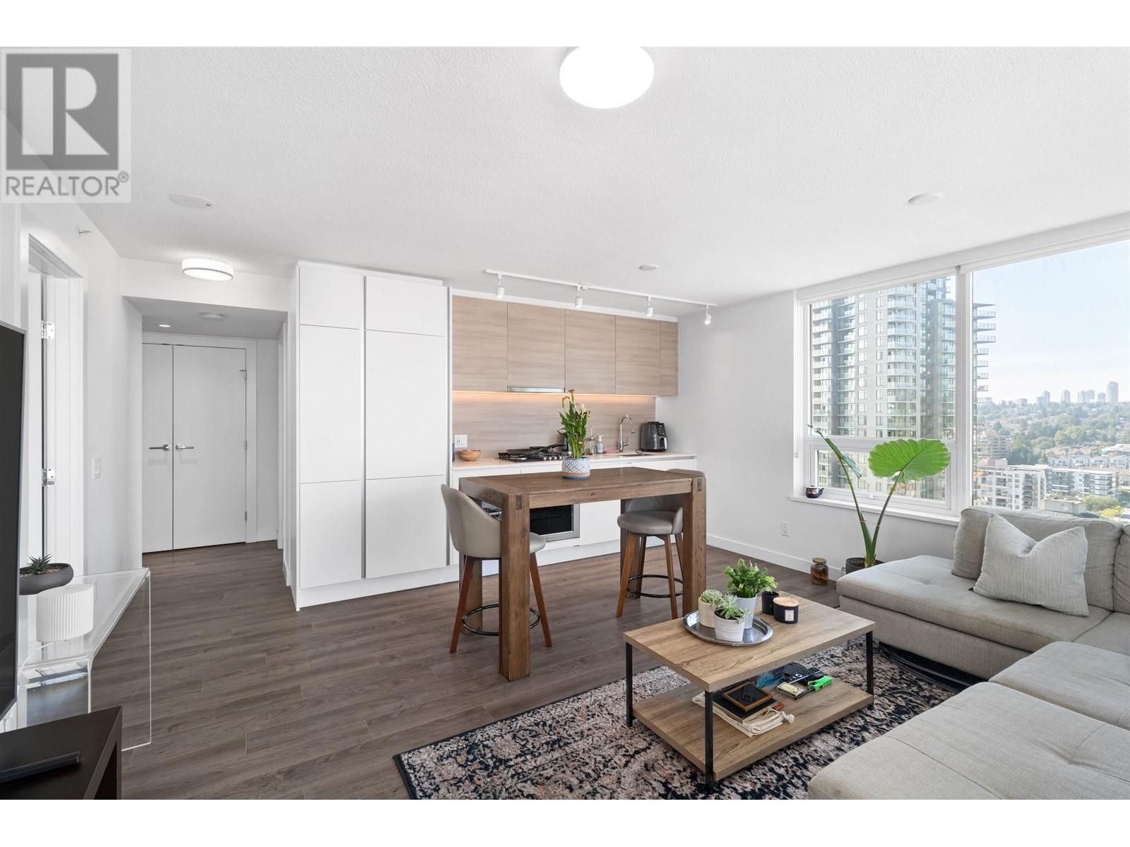 Property at 2711 908 QUAYSIDE DRIVE image 3