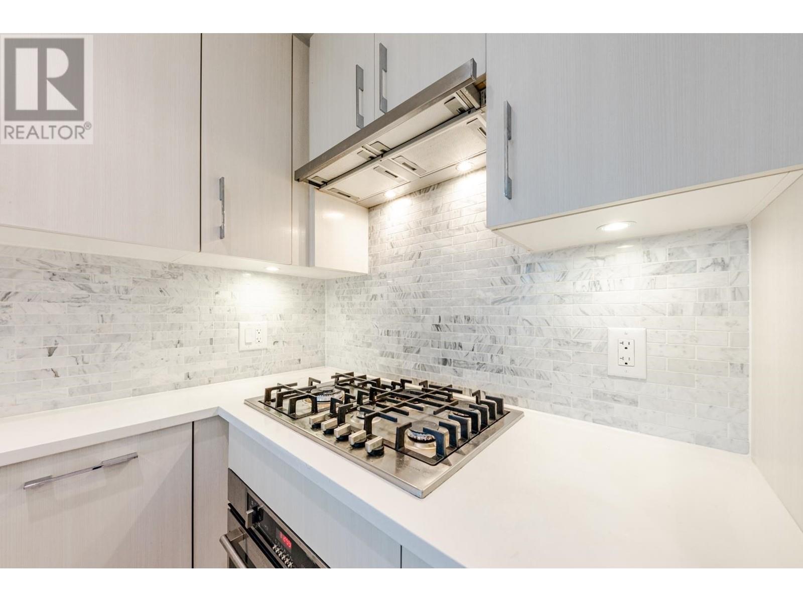 1201 518 Whiting Way, Coquitlam, British Columbia  V3J 0H7 - Photo 13 - R2954288