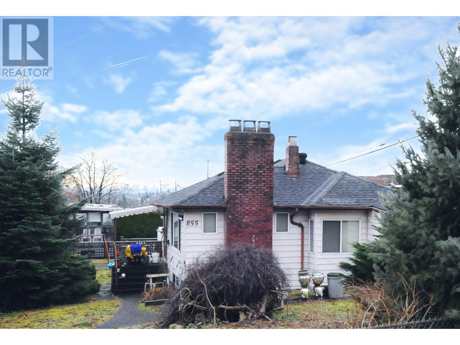 Property at 855 MACDONALD AVENUE image