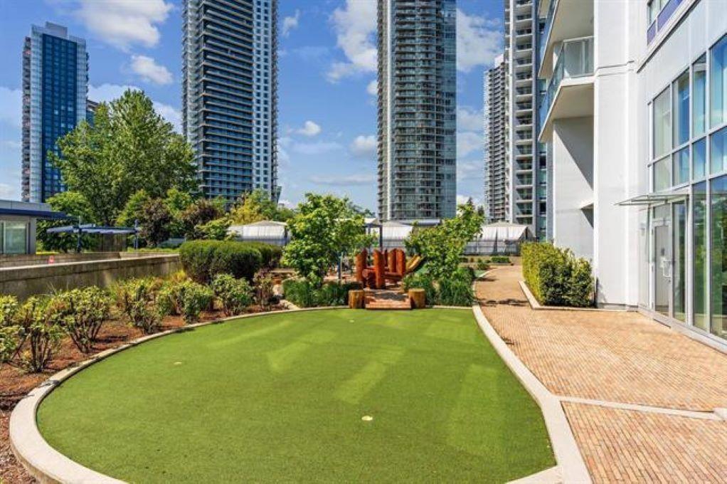 901 13750 100 Avenue, Surrey, British Columbia  V3T 0L3 - Photo 17 - R2953612