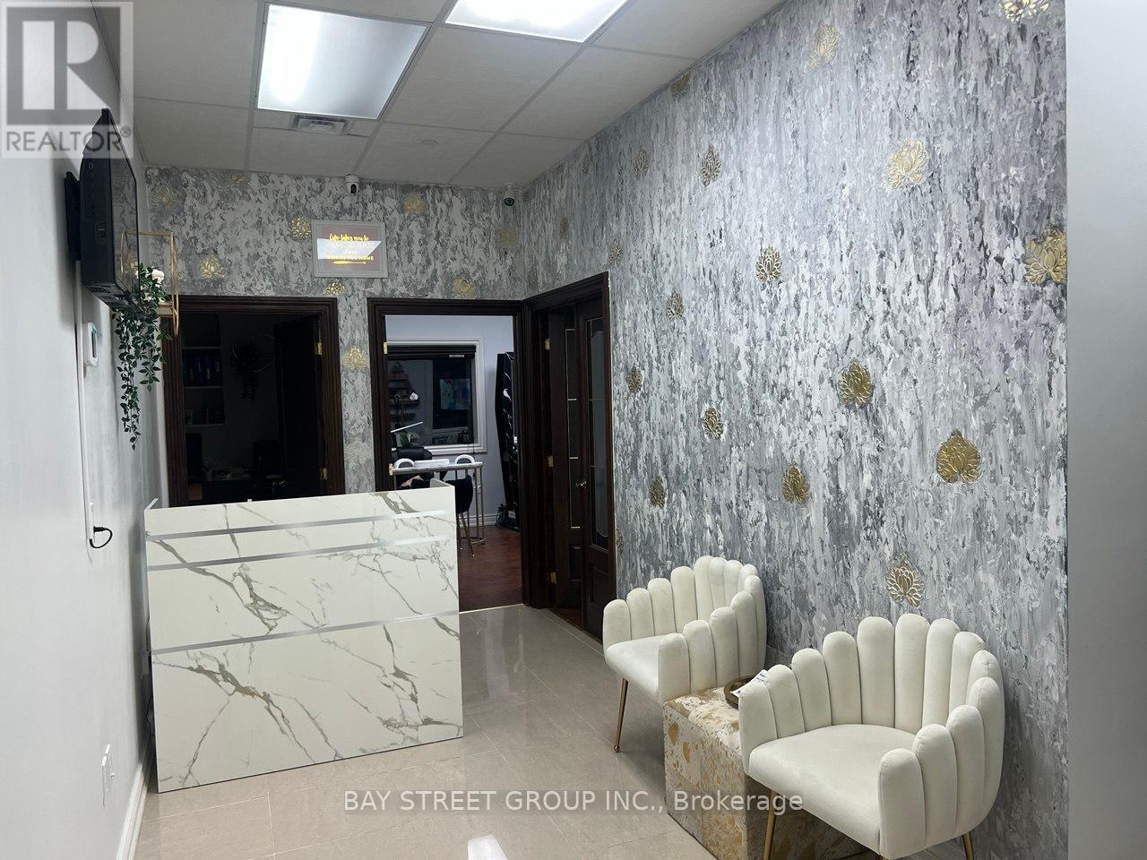 Property at 9 - 636 EDWARD AVENUE image 4