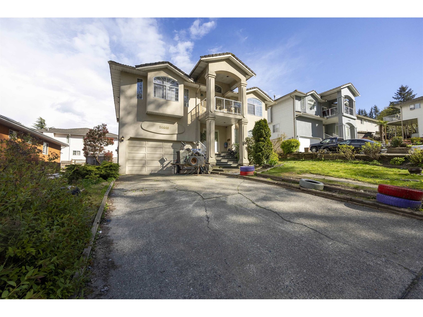 14446 Bedford Drive, Surrey, British Columbia  V3R 0W3 - Photo 2 - R2954346