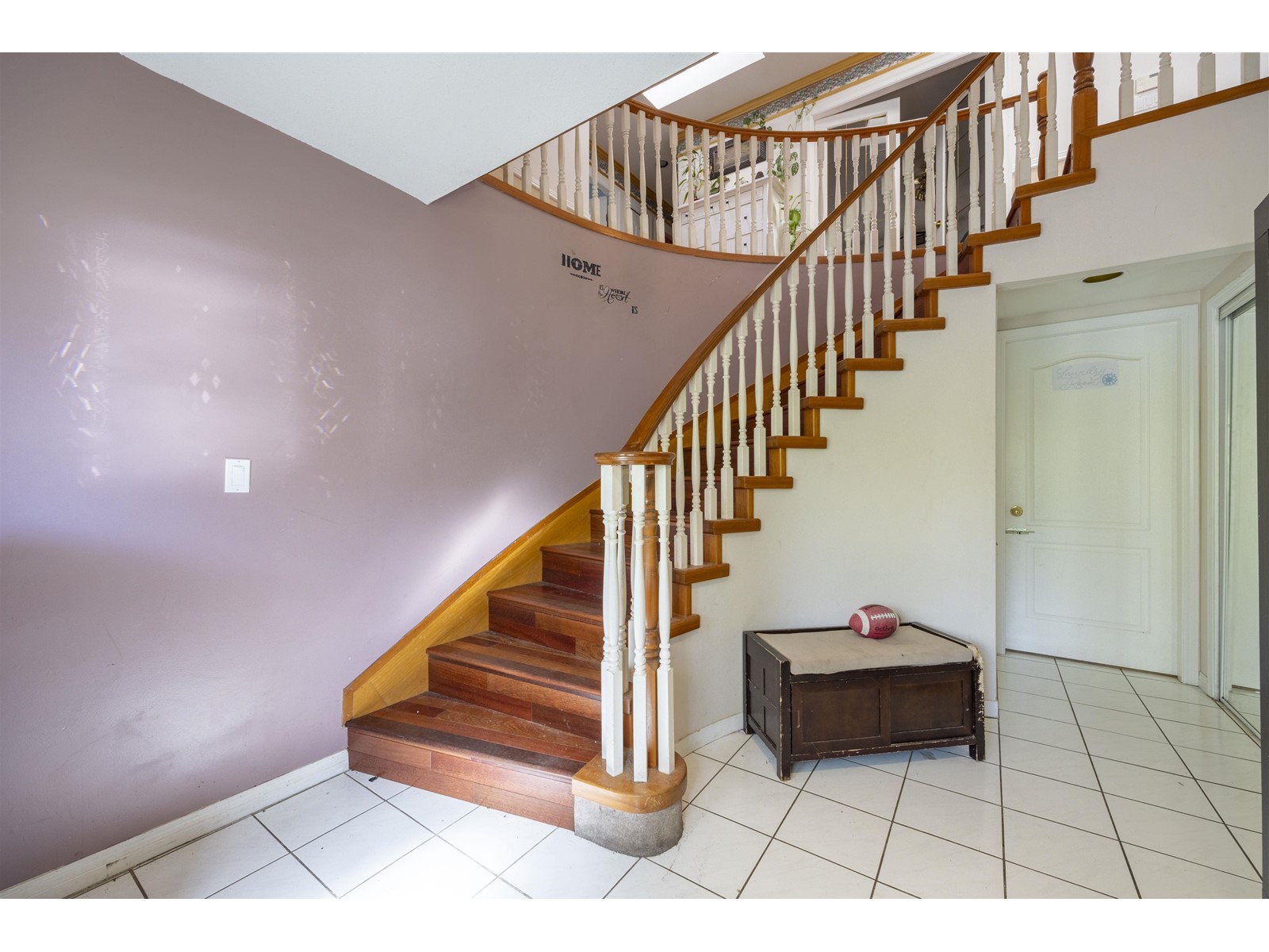 14446 Bedford Drive, Surrey, British Columbia  V3R 0W3 - Photo 4 - R2954346