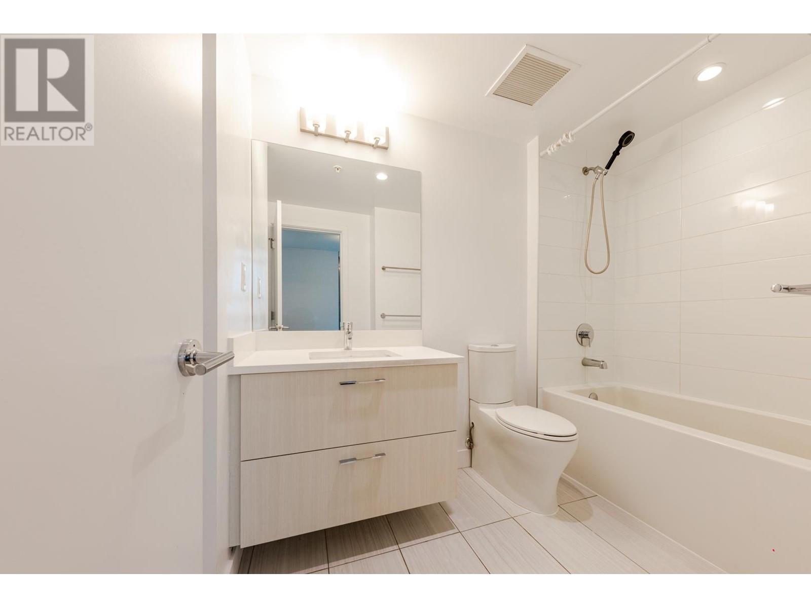 1201 518 Whiting Way, Coquitlam, British Columbia  V3J 0H7 - Photo 10 - R2954288