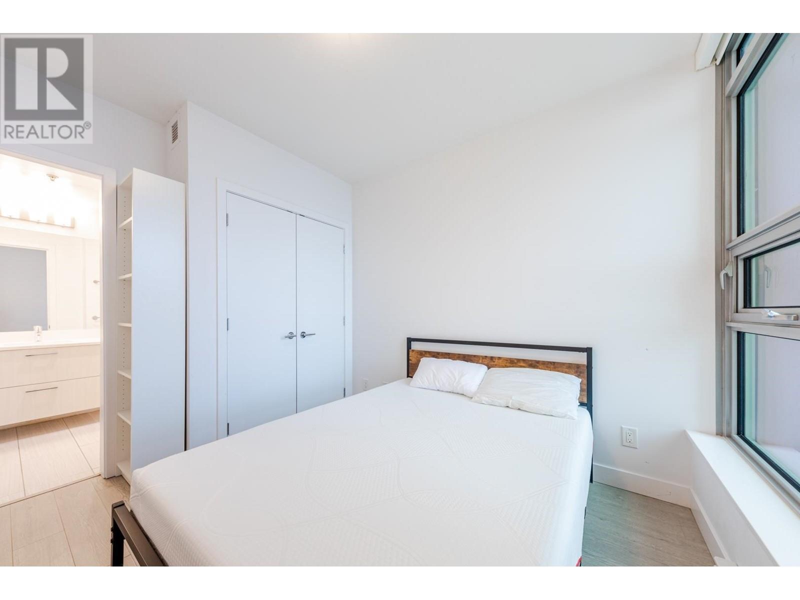 1201 518 Whiting Way, Coquitlam, British Columbia  V3J 0H7 - Photo 11 - R2954288