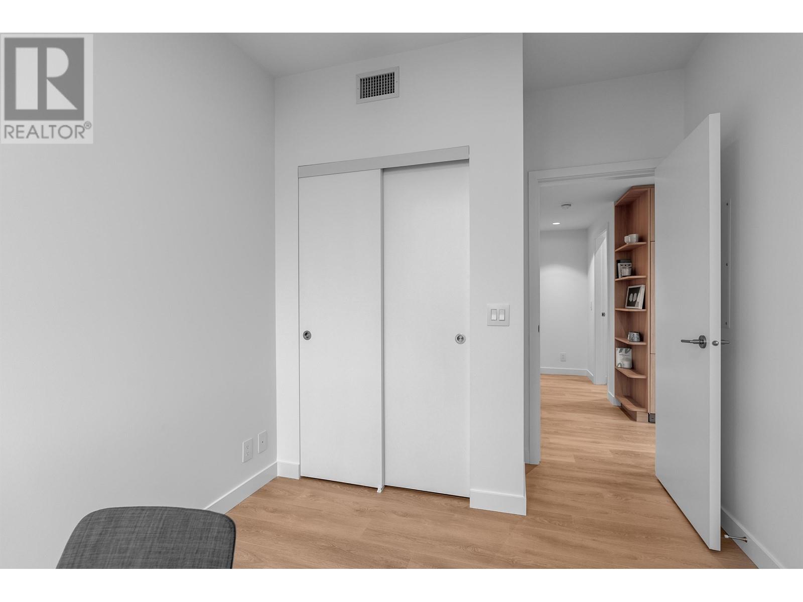 2307 505 Nelson Street, Coquitlam, British Columbia  V3J 0R5 - Photo 34 - R2954317