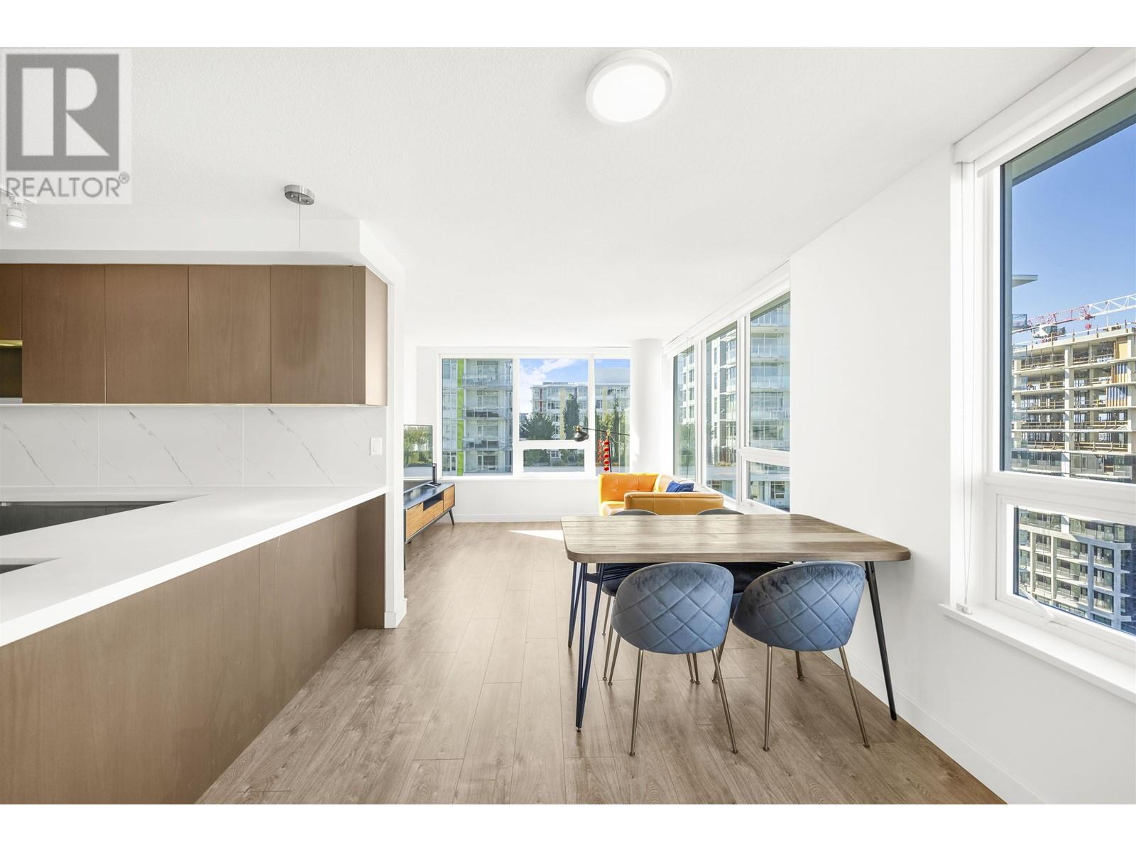 Listing Picture 14 of 27 : 1507 8833 HAZELBRIDGE WAY, Richmond / 烈治文 - 魯藝地產 Yvonne Lu Group - MLS Medallion Club Member