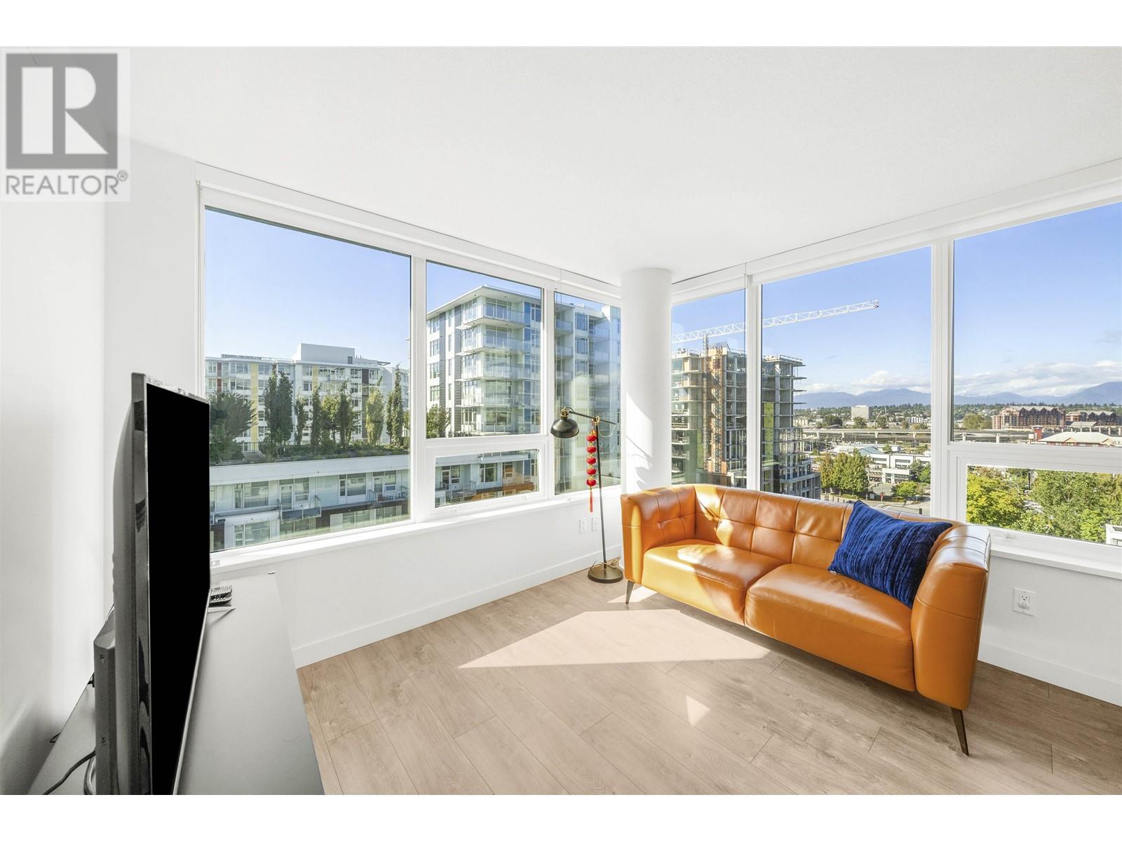Listing Picture 4 of 27 : 1507 8833 HAZELBRIDGE WAY, Richmond / 烈治文 - 魯藝地產 Yvonne Lu Group - MLS Medallion Club Member