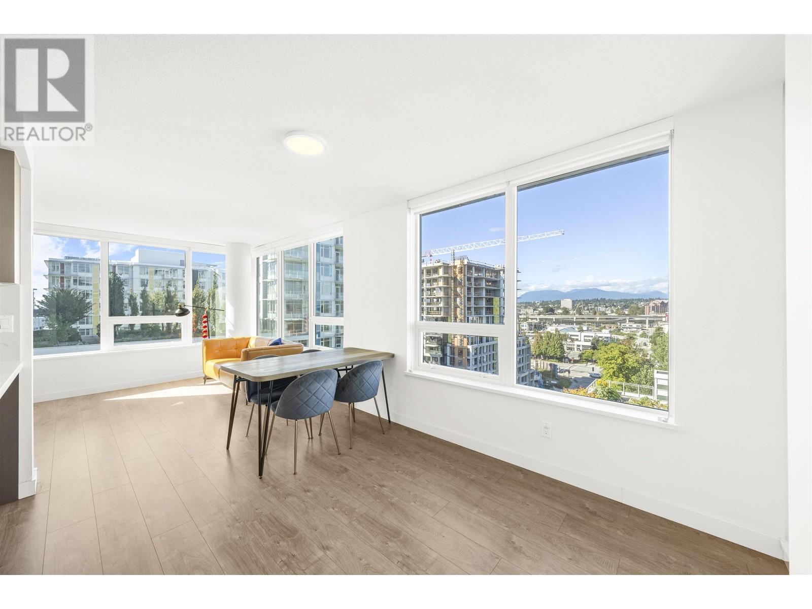 Listing Picture 6 of 27 : 1507 8833 HAZELBRIDGE WAY, Richmond / 烈治文 - 魯藝地產 Yvonne Lu Group - MLS Medallion Club Member