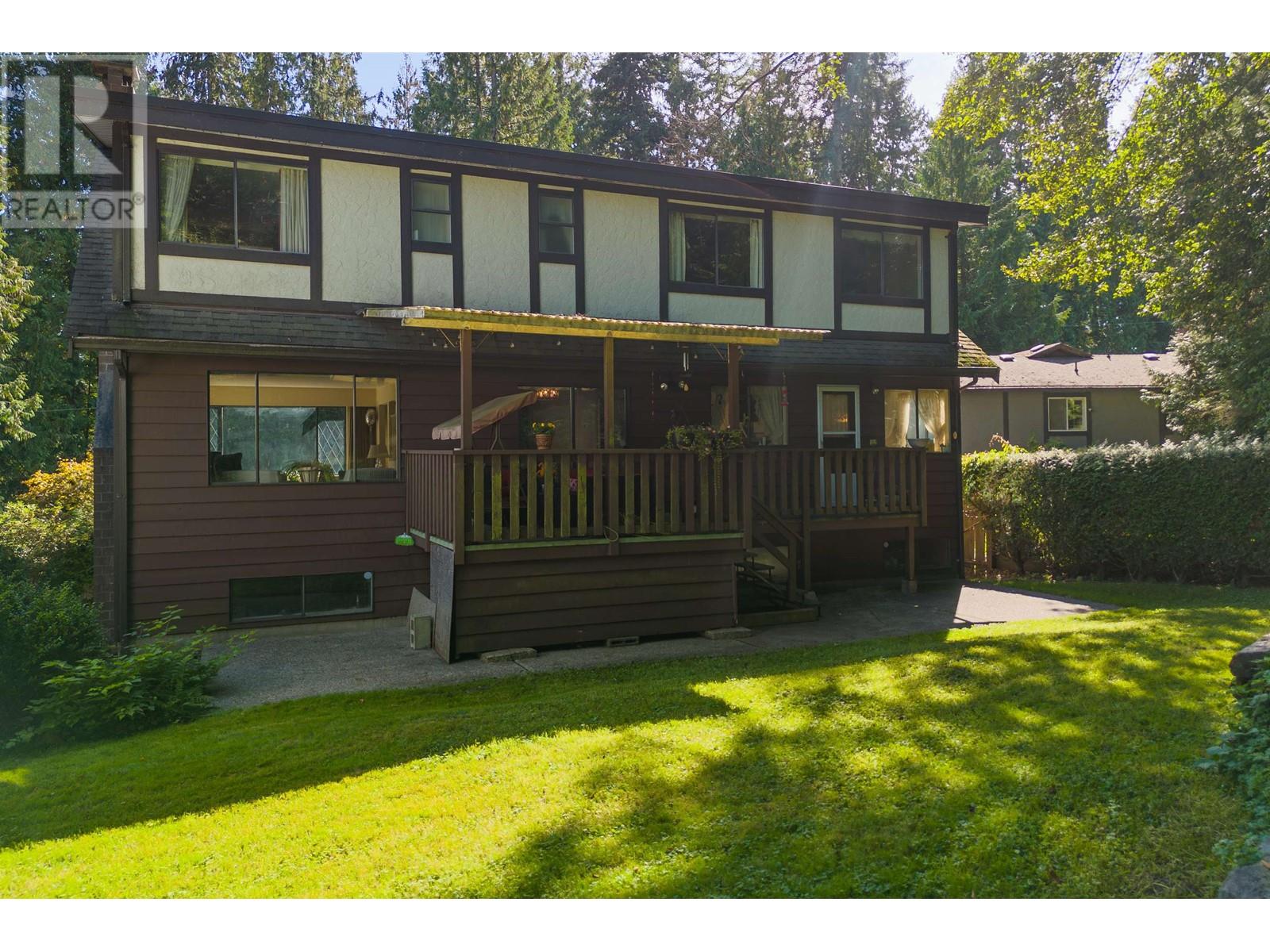 864 Wellington Drive, North Vancouver, British Columbia  V7K 1K7 - Photo 33 - R2954327