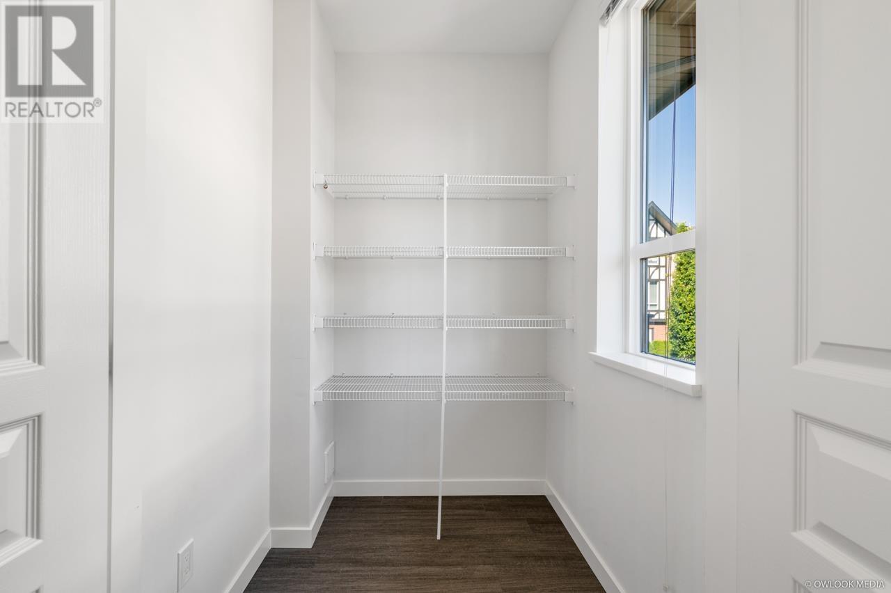 Listing Picture 23 of 26 : 107 10388 NO. 2 ROAD, Richmond / 烈治文 - 魯藝地產 Yvonne Lu Group - MLS Medallion Club Member