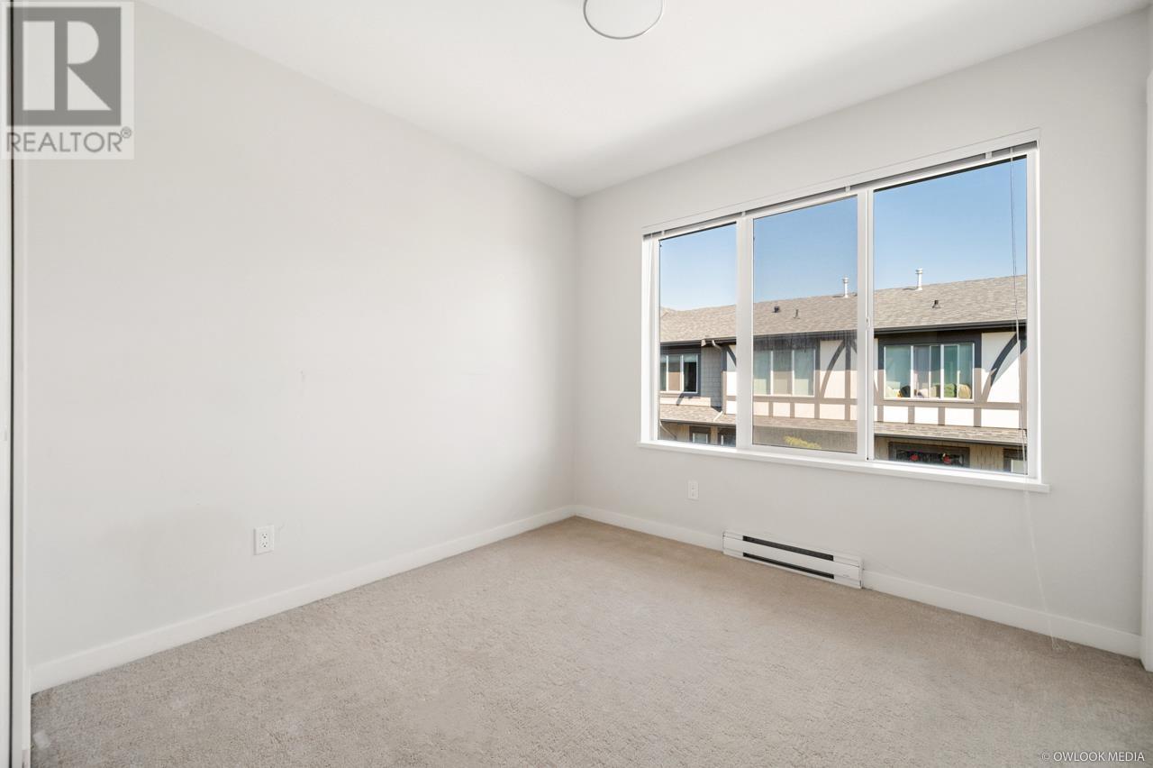 Listing Picture 18 of 26 : 107 10388 NO. 2 ROAD, Richmond / 烈治文 - 魯藝地產 Yvonne Lu Group - MLS Medallion Club Member