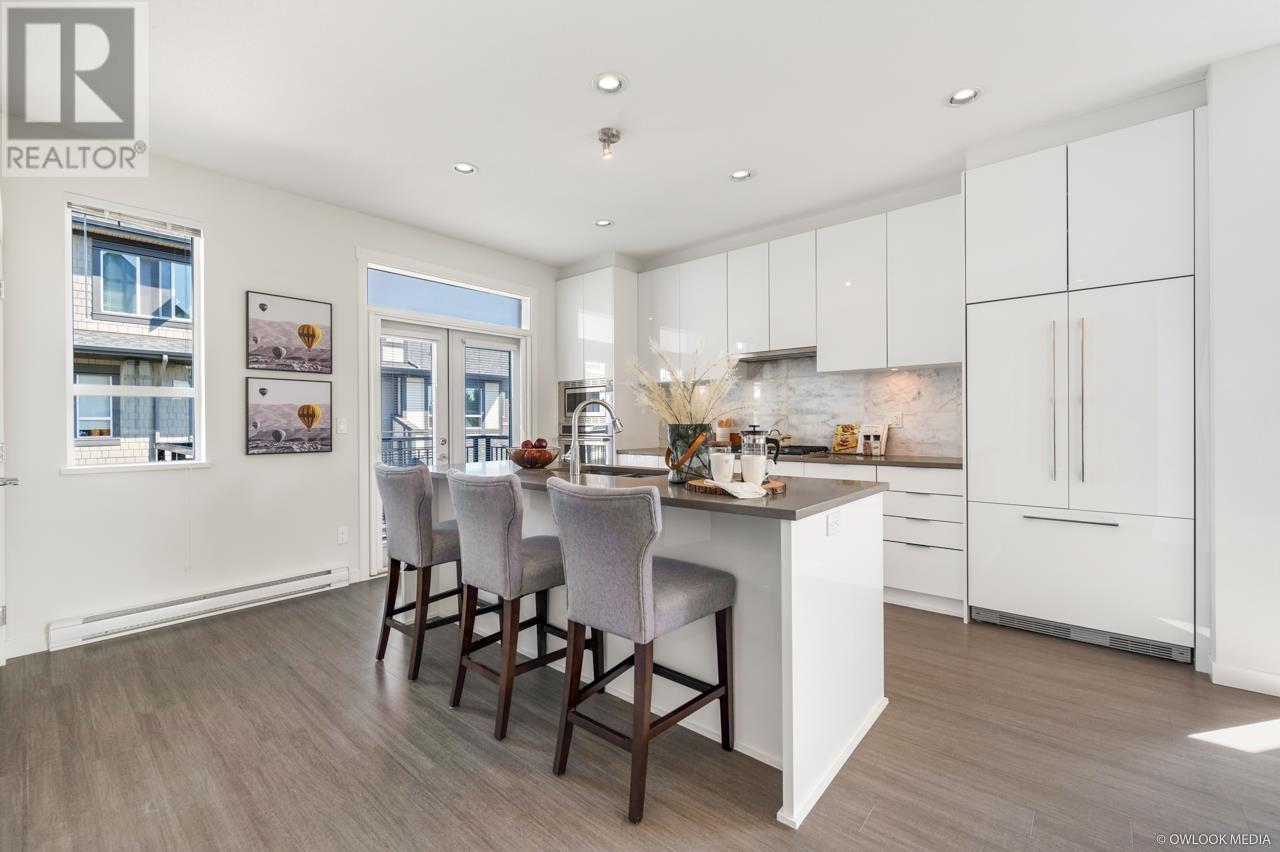 Listing Picture 4 of 26 : 107 10388 NO. 2 ROAD, Richmond / 烈治文 - 魯藝地產 Yvonne Lu Group - MLS Medallion Club Member