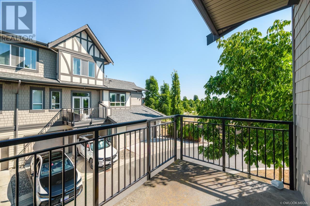 Listing Picture 11 of 26 : 107 10388 NO. 2 ROAD, Richmond / 烈治文 - 魯藝地產 Yvonne Lu Group - MLS Medallion Club Member