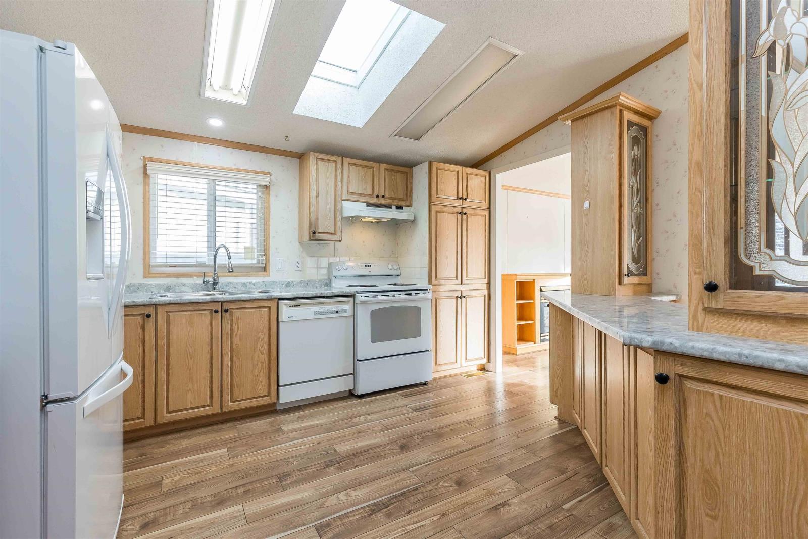 Property at 27 45918 KNIGHT ROAD image 3