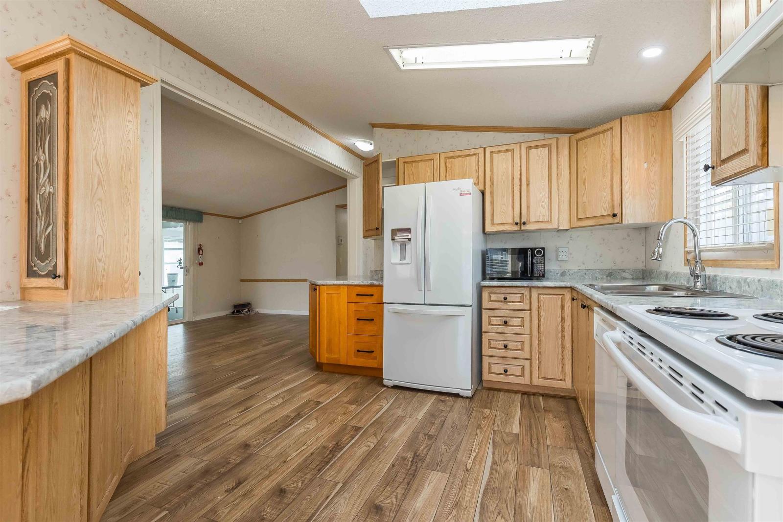 Property at 27 45918 KNIGHT ROAD image 5
