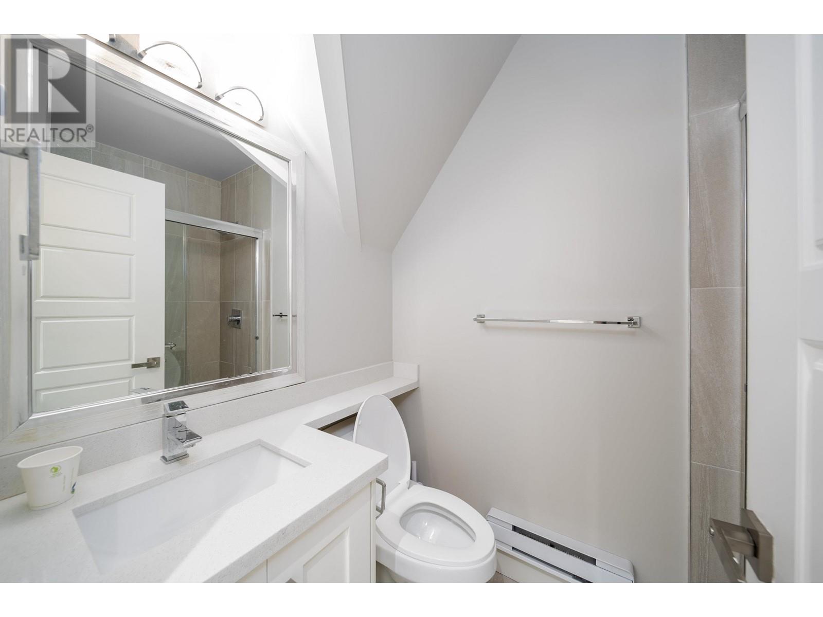 4513 Nanaimo Street, Vancouver, British Columbia  V5N 5J2 - Photo 6 - R2954329