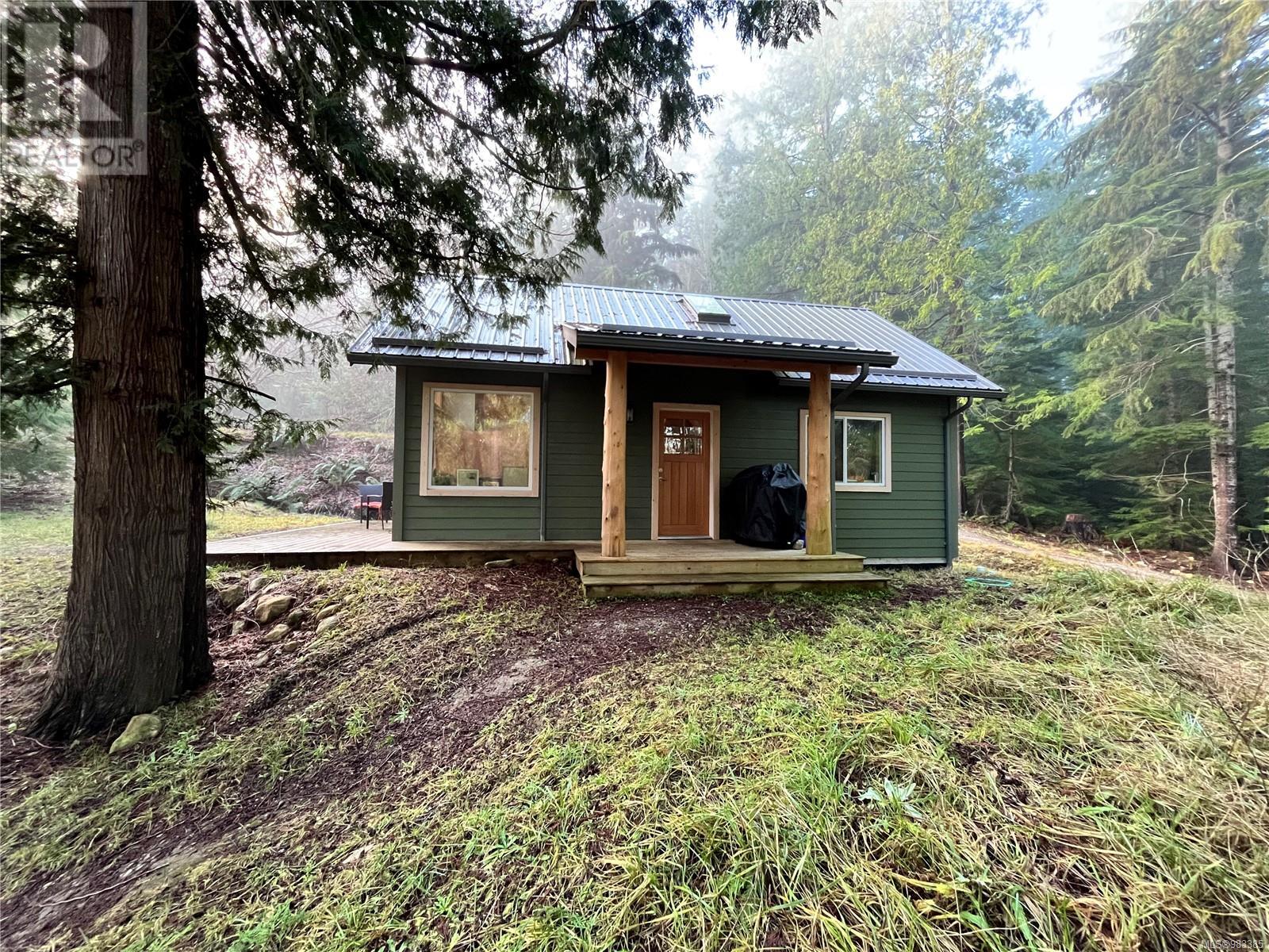 403 Whaletown Rd, Cortes Island, British Columbia  V0P 1Z0 - Photo 19 - 983385