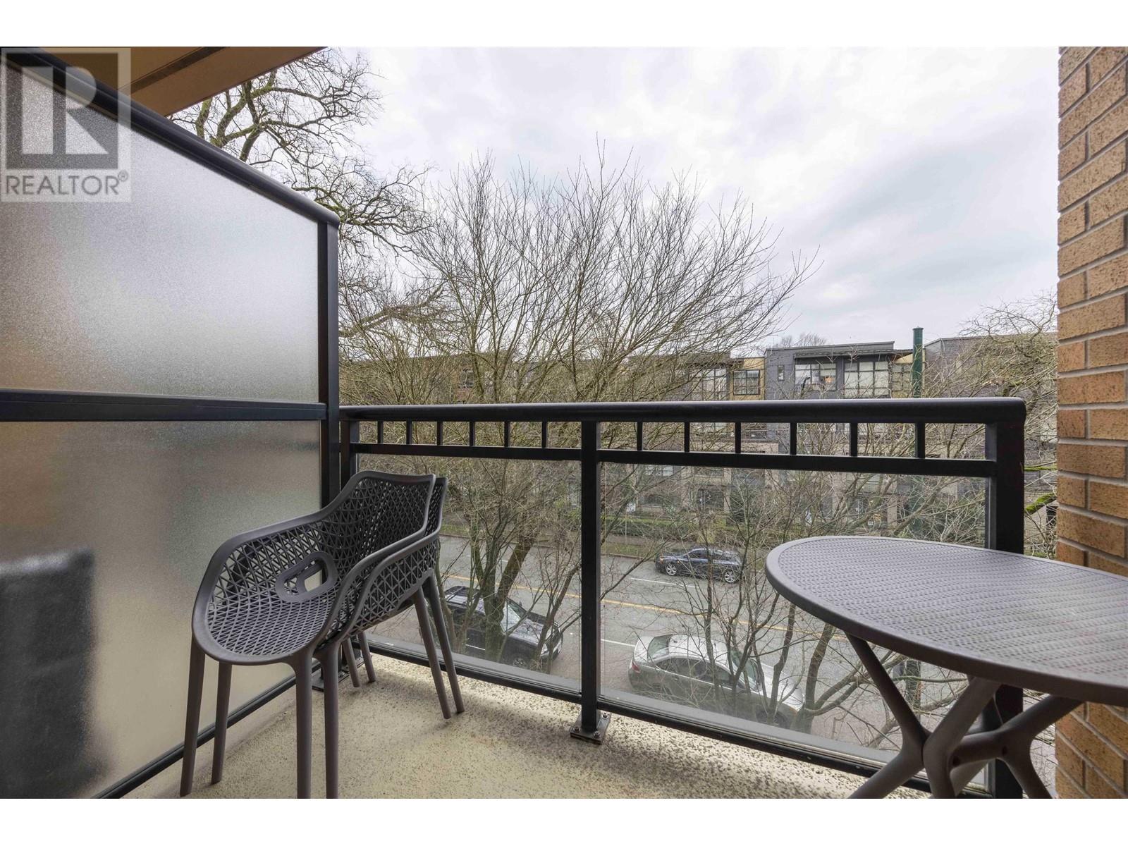 302 2065 W 12th Avenue, Vancouver, British Columbia  V6J 5L9 - Photo 20 - R2953824
