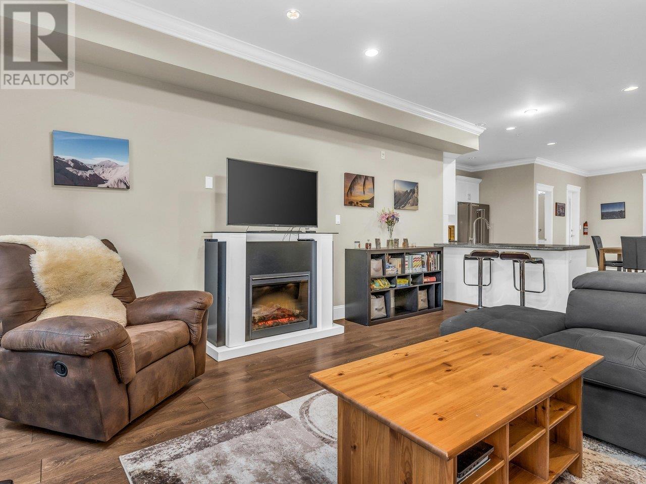 310 Seymour River Place, North Vancouver, British Columbia  V7H 1S7 - Photo 5 - R2954103