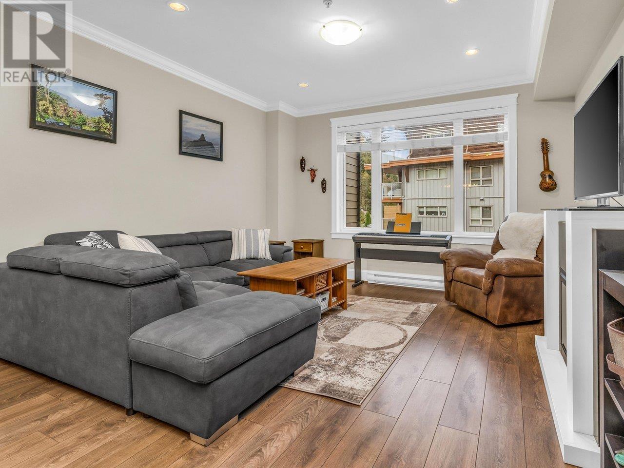 310 Seymour River Place, North Vancouver, British Columbia  V7H 1S7 - Photo 4 - R2954103