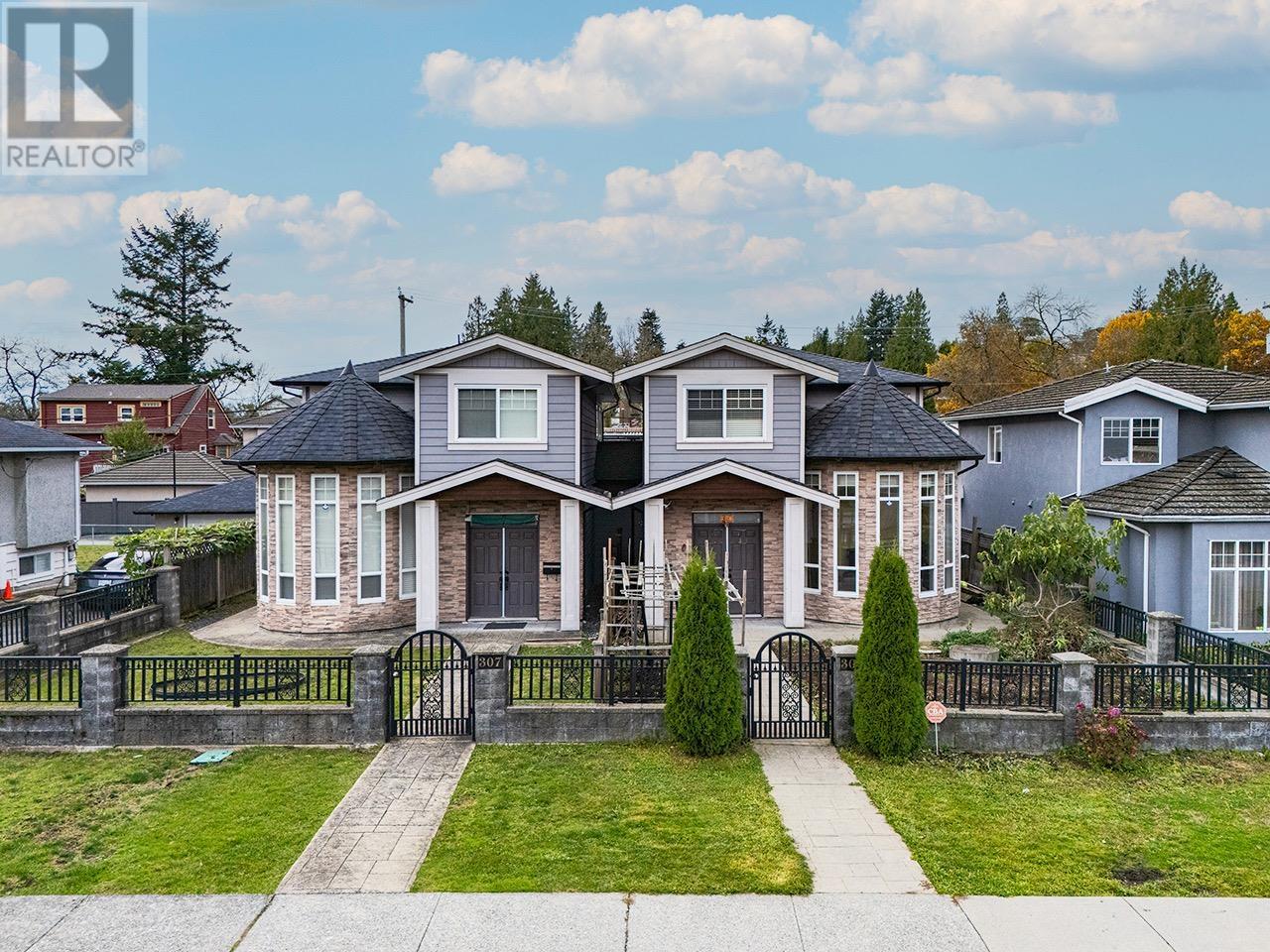 Listing Picture 29 of 31 : 305 STRATFORD AVENUE, Burnaby / 本拿比 - 魯藝地產 Yvonne Lu Group - MLS Medallion Club Member