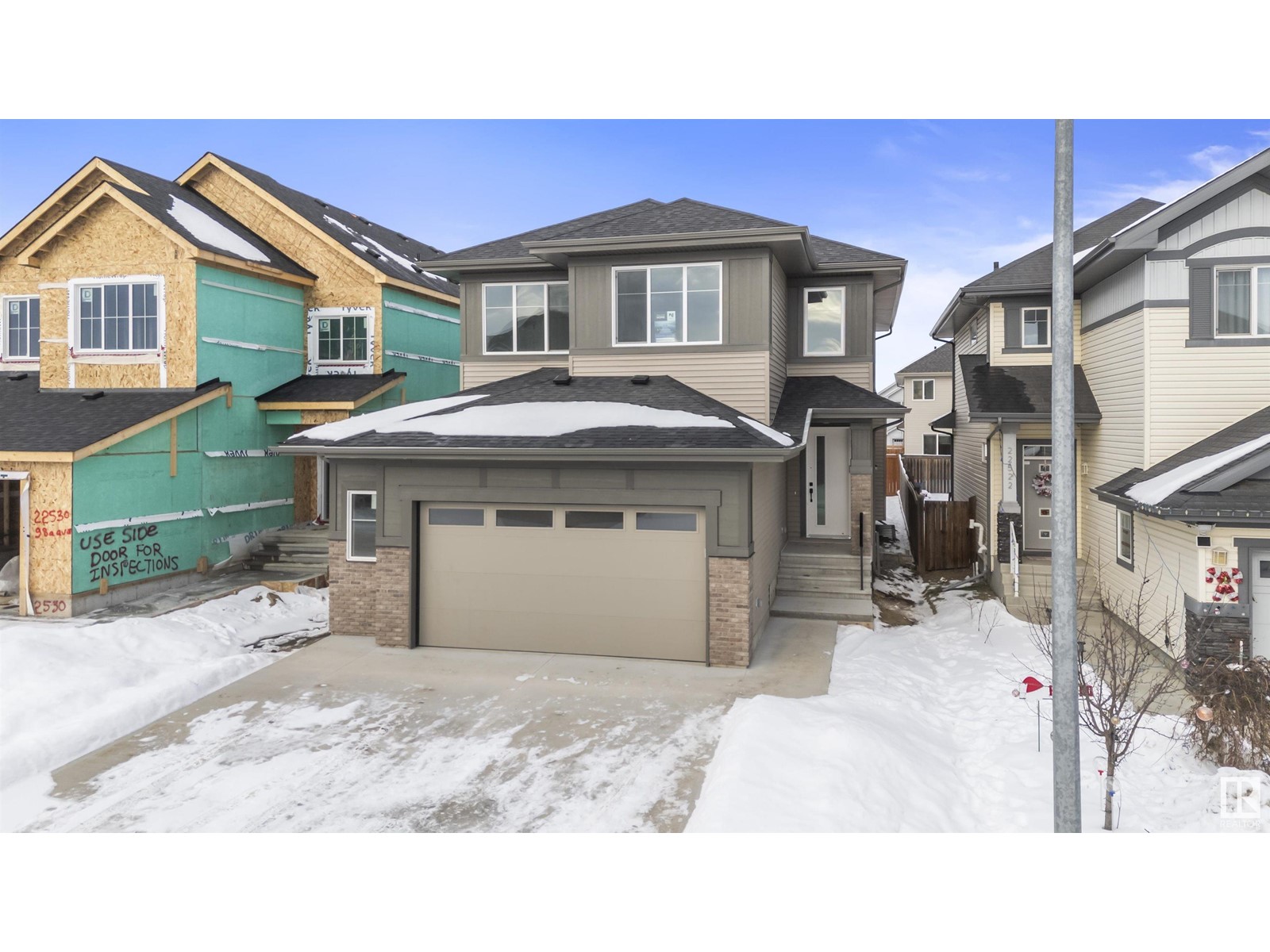 22526 98a Av Nw, Edmonton, Alberta  T5T 7R7 - Photo 1 - E4417404