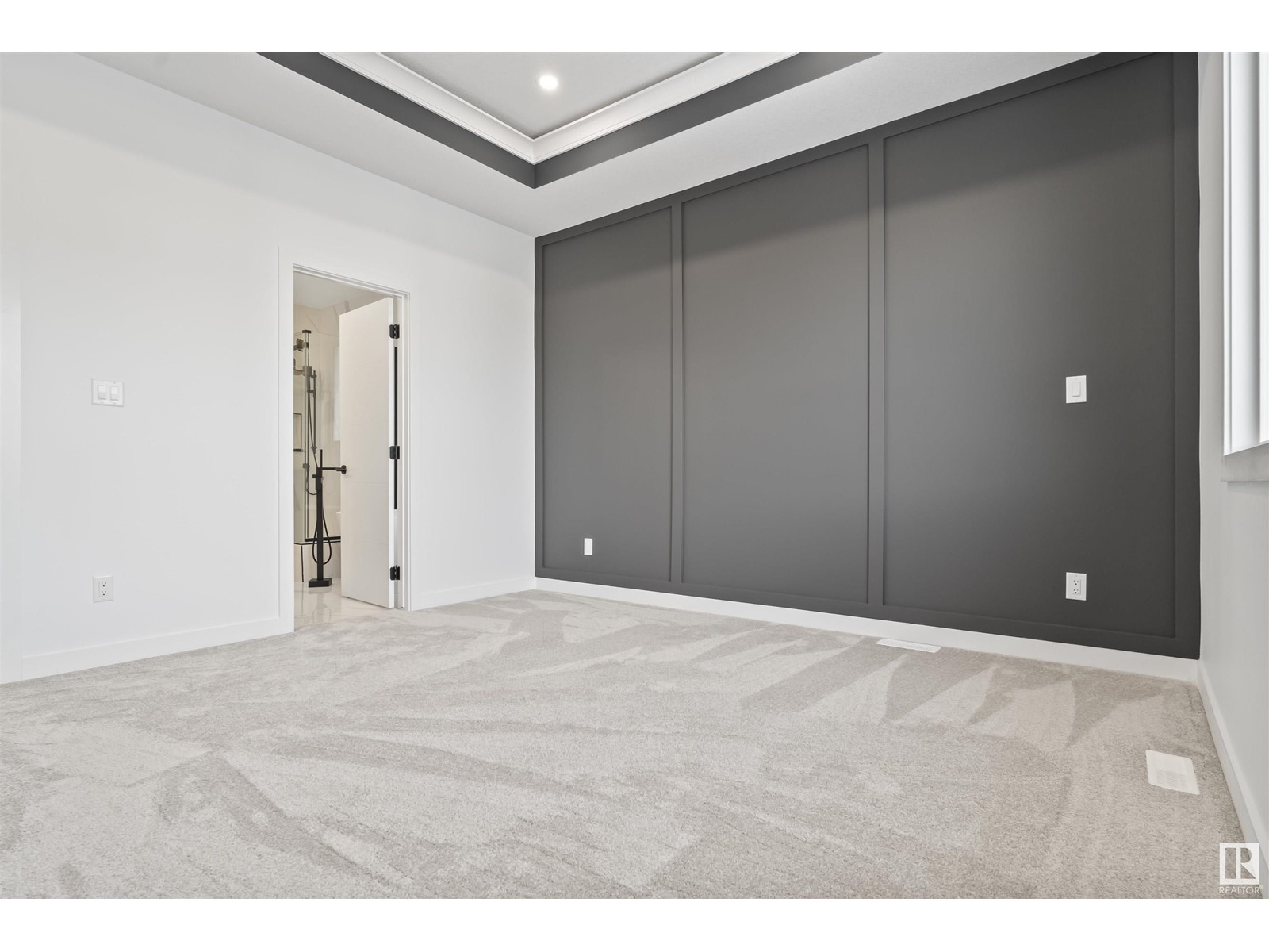 Property at 22526 98A AV NW image 3