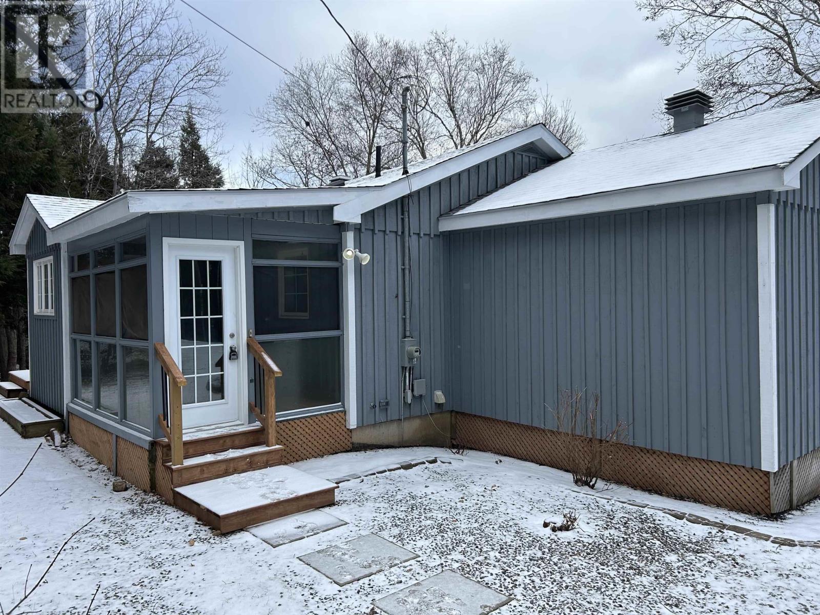 62 White Tail Pass, Vaughan, Nova Scotia  B0N 2T0 - Photo 2 - 202500464