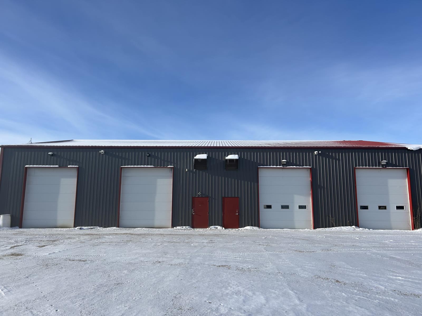 62 Don Valley Pkwy, Oakbank, Manitoba  R0E 1J0 - Photo 0 - 677d95cf5a276c3d9ad88962