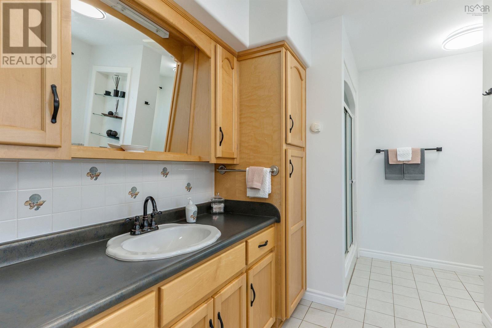 111 Highway 2, Enfield, Nova Scotia  B2T 1C8 - Photo 16 - 202500472