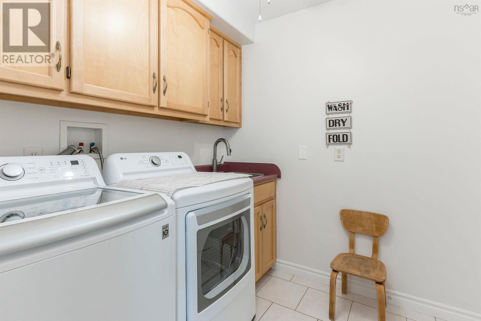 111 Highway 2, Enfield, Nova Scotia  B2T 1C8 - Photo 9 - 202500473