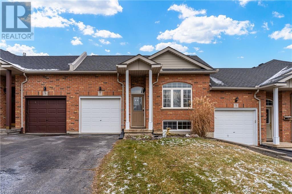 7 MILLCROFT Drive, Simcoe, Ontario