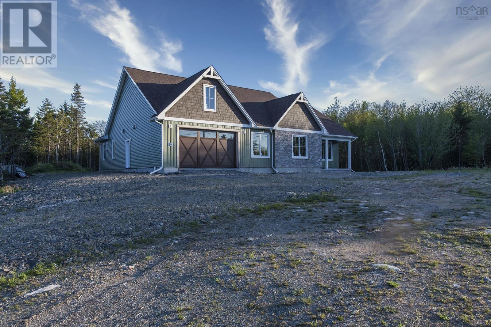 Property at 84 Sugarwood Court image 4